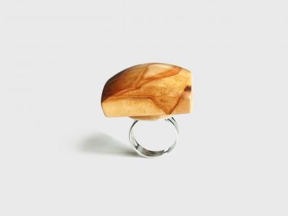 Horse chestnut ring