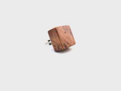 Thuya burl cube ring