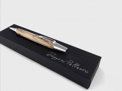Arrow ballpoint pen in spalted birch