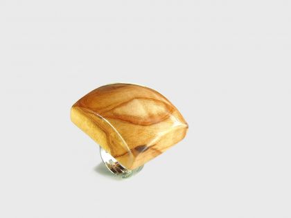 Horse chestnut ring