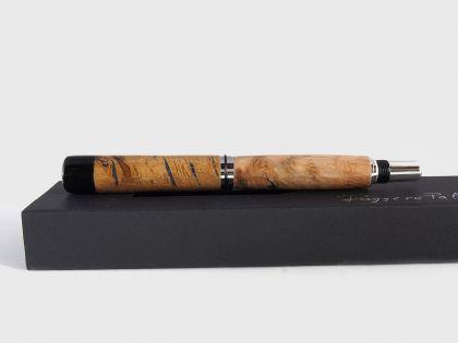 Console fountain pen in oak burl 